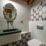 Robolo Boutique By H&t