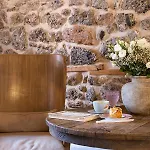 Robolo Boutique By H&t Otel