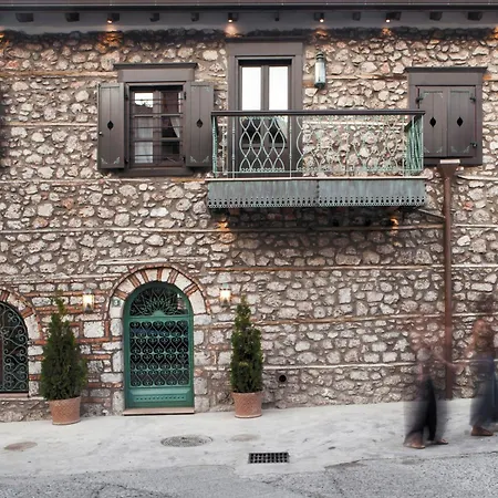 Robolo Boutique By H&t Litóchoron