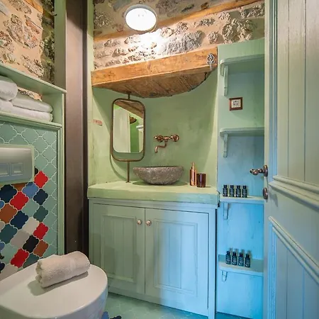 Robolo Boutique By H&t