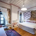 Robolo Boutique By H&t Hotel 3*