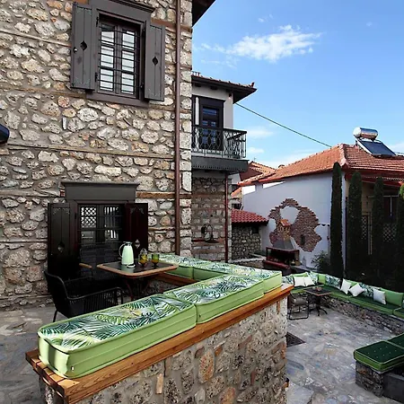 Robolo Boutique By H&t Litochoro