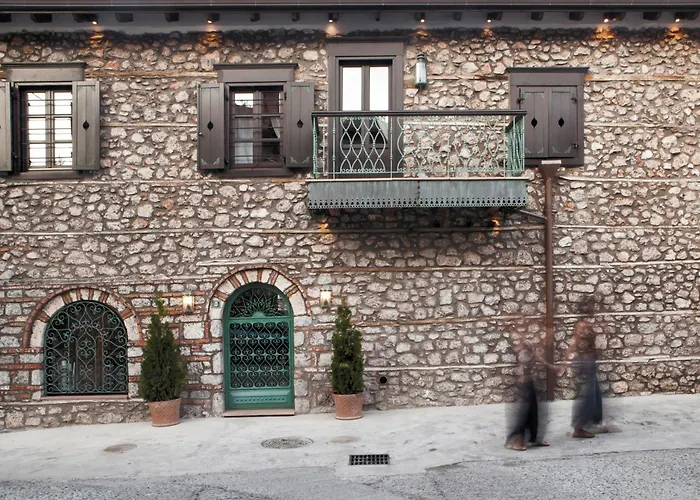 Robolo Boutique By H&t Litochoro