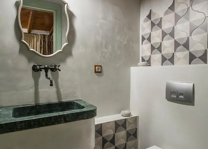 Robolo Boutique By H&t